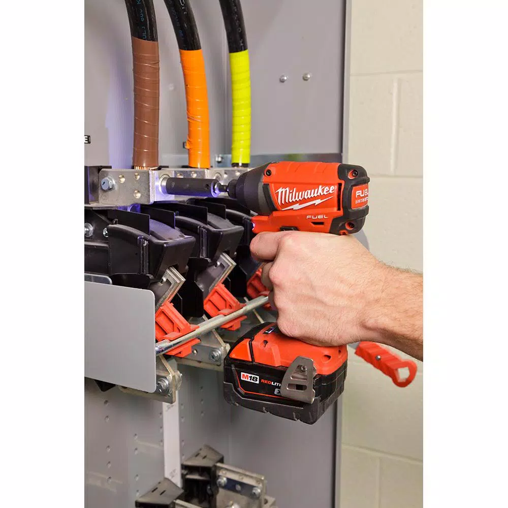 Drill Bits Milwaukee 1/4 In. X 1/2 In. Steel Square Socket Adapter 6 Drill Bits Milwaukee 1/4 In. X 1/2 In. Steel Square Socket Adapter - Image 4